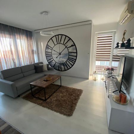 Renko Apartman Мисколк Екстериор снимка
