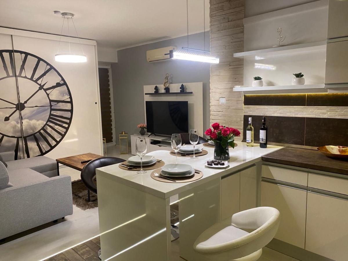 Renko Apartman Мисколк Екстериор снимка