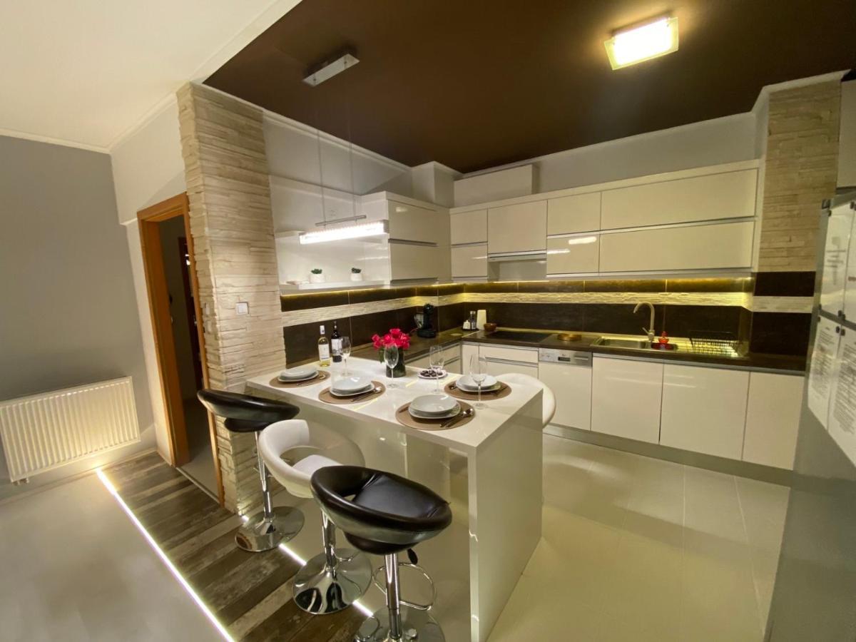Renko Apartman Мисколк Екстериор снимка