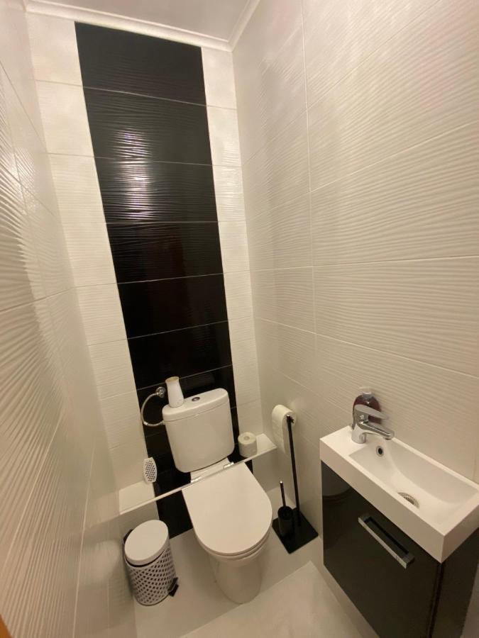 Renko Apartman Мисколк Екстериор снимка