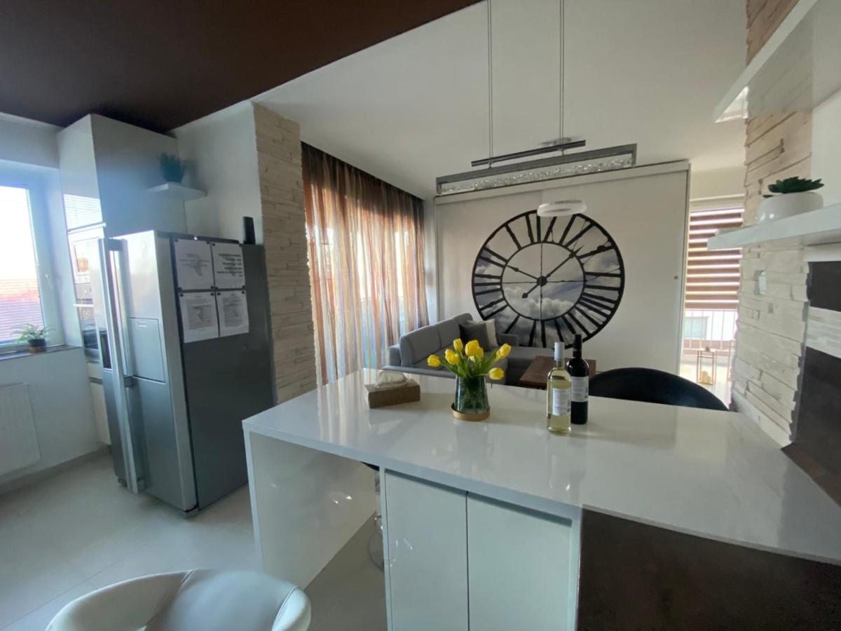 Renko Apartman Мисколк Екстериор снимка